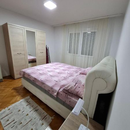Apartment Vuk Ποντγορίτσα Εξωτερικό φωτογραφία